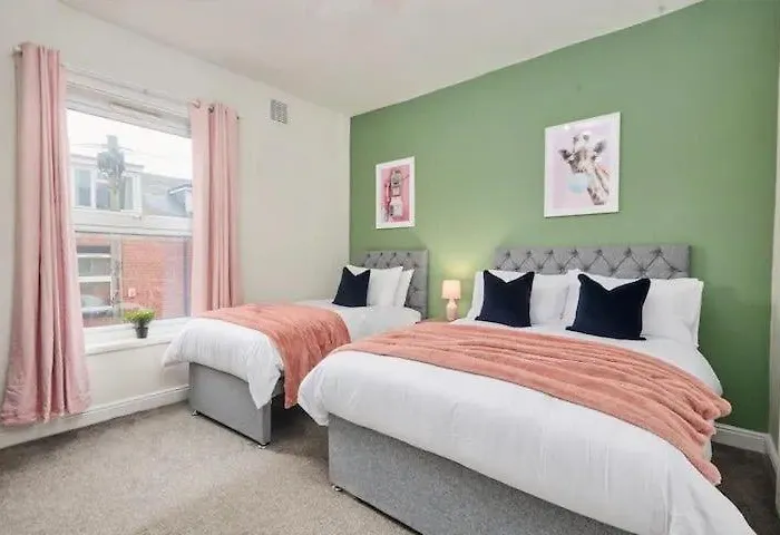 The Bluebird Ii فندق مبيت وإفطار