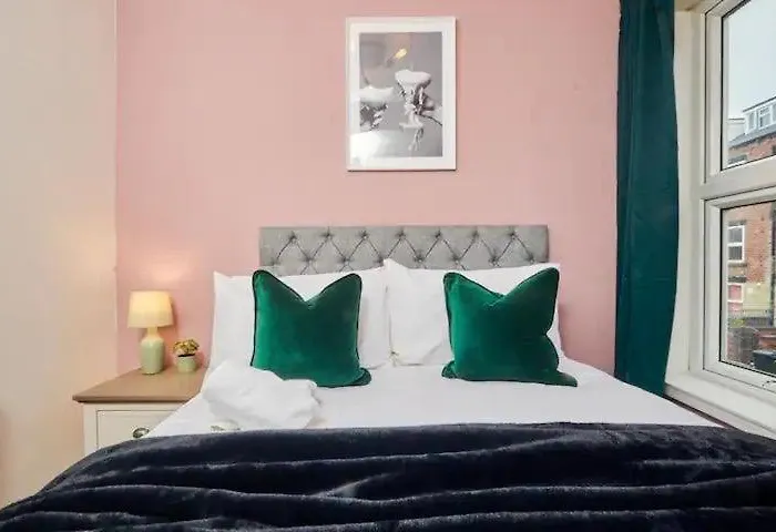 فندق مبيت وإفطار The Bluebird Ii ليدز